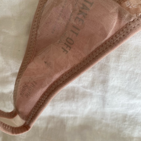 Thistle & Spire Kane Cut Out V-Wire Bra 32C & Thong xs - Blush - Picture 4 of 4